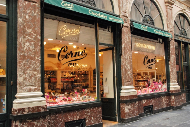 boutique-BARGEME-min_chocolate_chocolaterie_shop_luxury_chic_gallery_brussels_belgium-558146